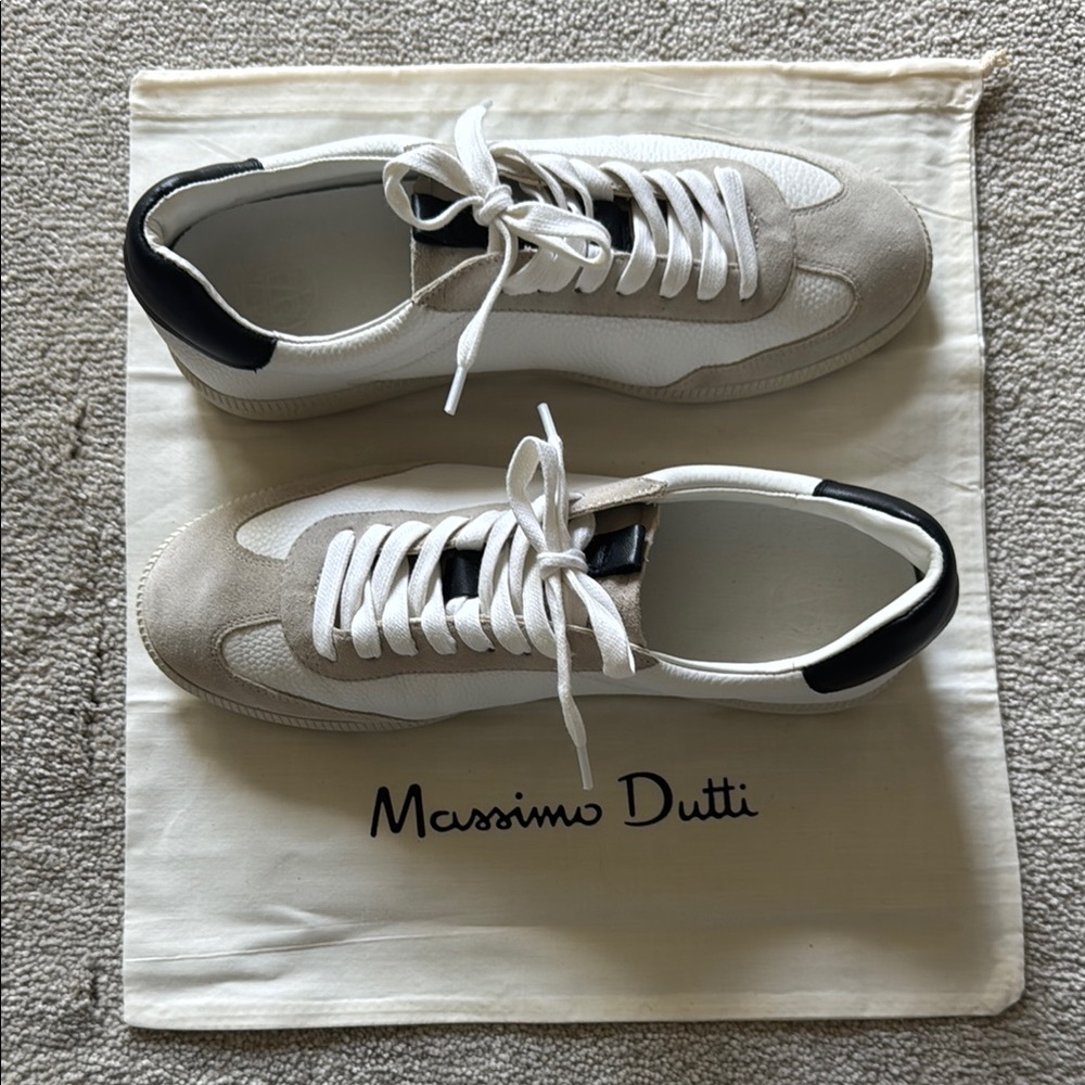 Massimo Dutti White and Gray Sneakers